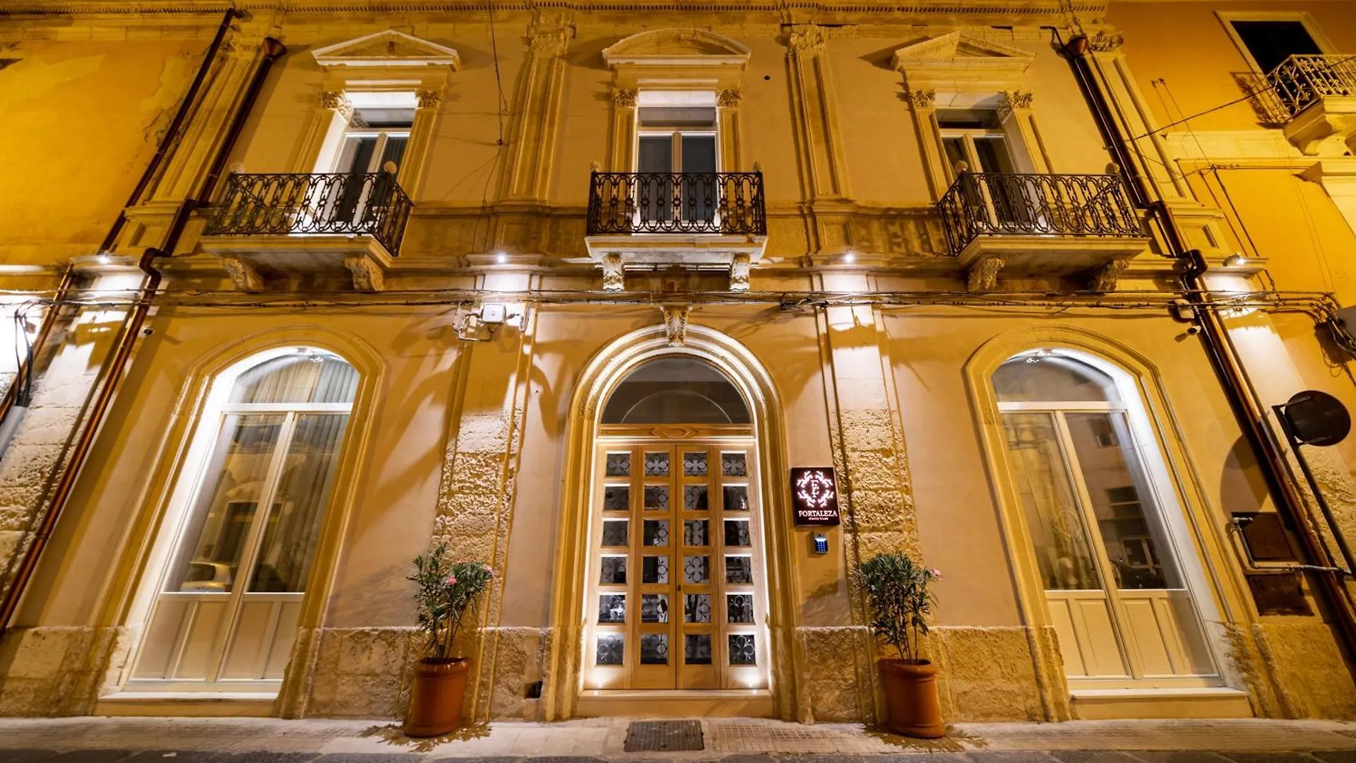 Aparthotel Fortaleza Charme House Syracuse