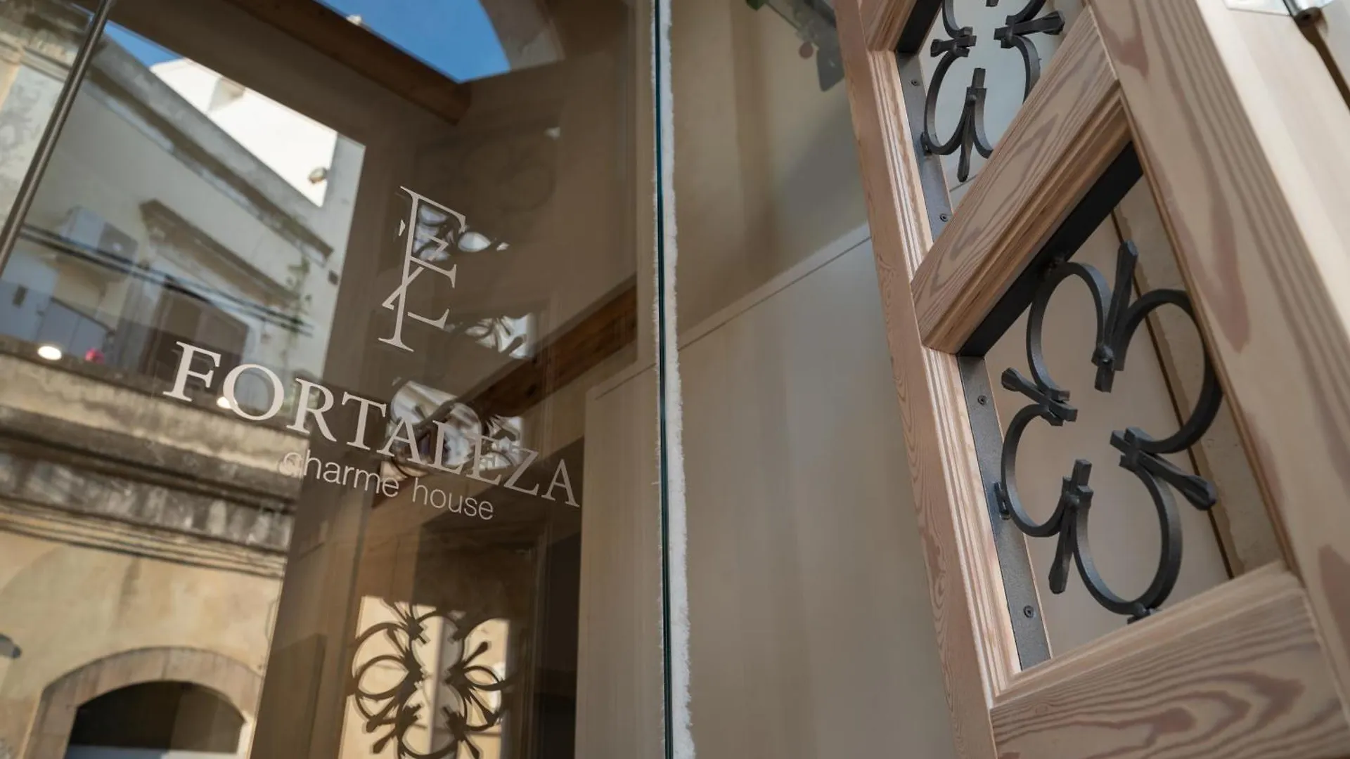 Aparthotel Fortaleza Charme House Syracuse Italy